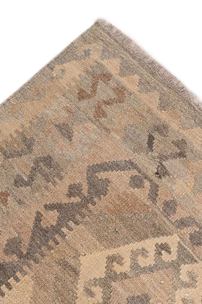 6' 9 x 10' Hand Woven Kilim Maymana Wool Rug