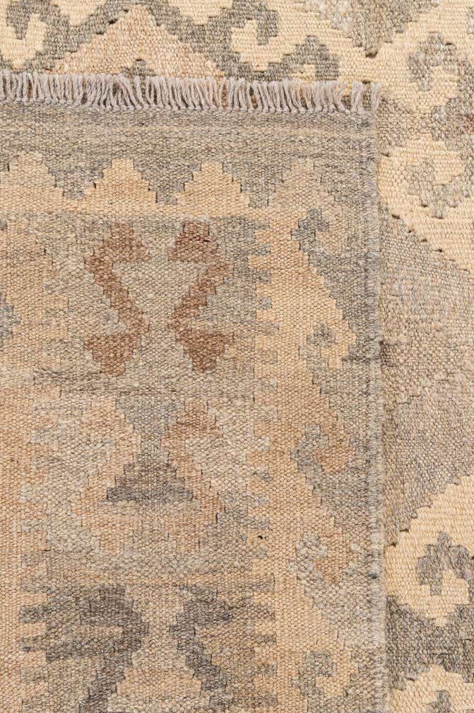 6' 9 x 10' Hand Woven Kilim Maymana Wool Rug