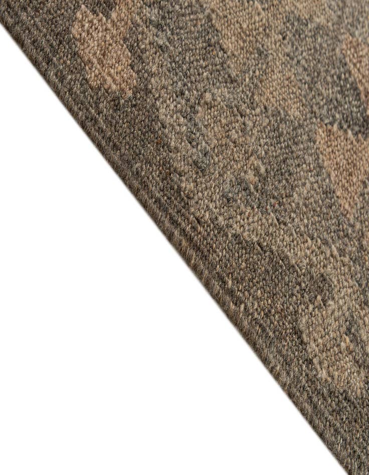 Detail image of 5' 8 x 7' 11  Hand Knotted Kilim Maymana Wool Rug