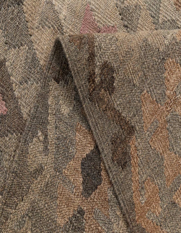 Detail image of 5' 8 x 7' 11  Hand Knotted Kilim Maymana Wool Rug