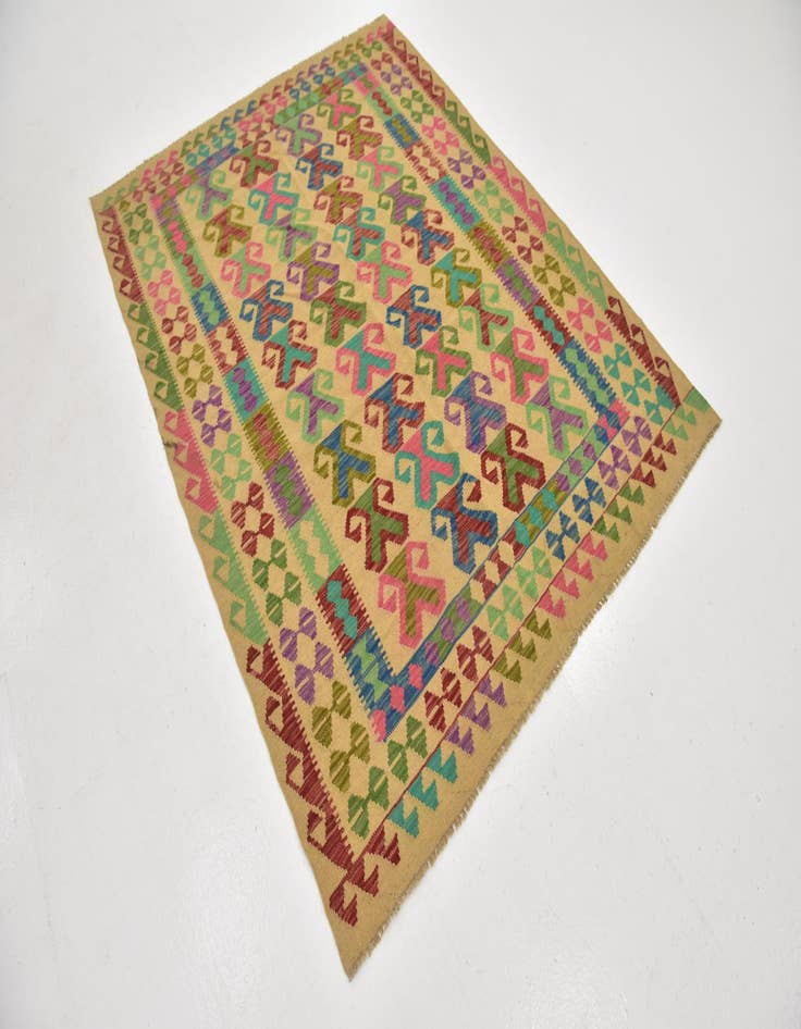Detail image of 5' x 6' 8 Hand Woven Kilim Maymana Wool Rug