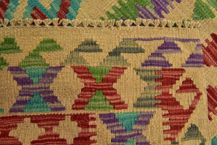 5' 5 x 6' Hand Woven Kilim Maymana Wool Rug