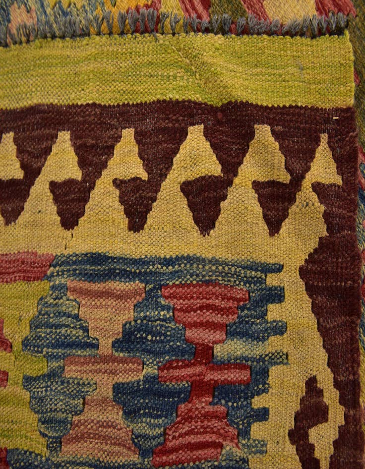 Detail image of 3' 5 x 5' 2  Hand Woven Kilim Maymana Wool Rug