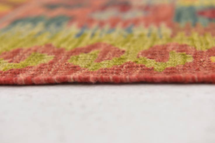 Detail image of 3' 3 x 4' 10 Hand Woven Kilim Maymana Wool Rug