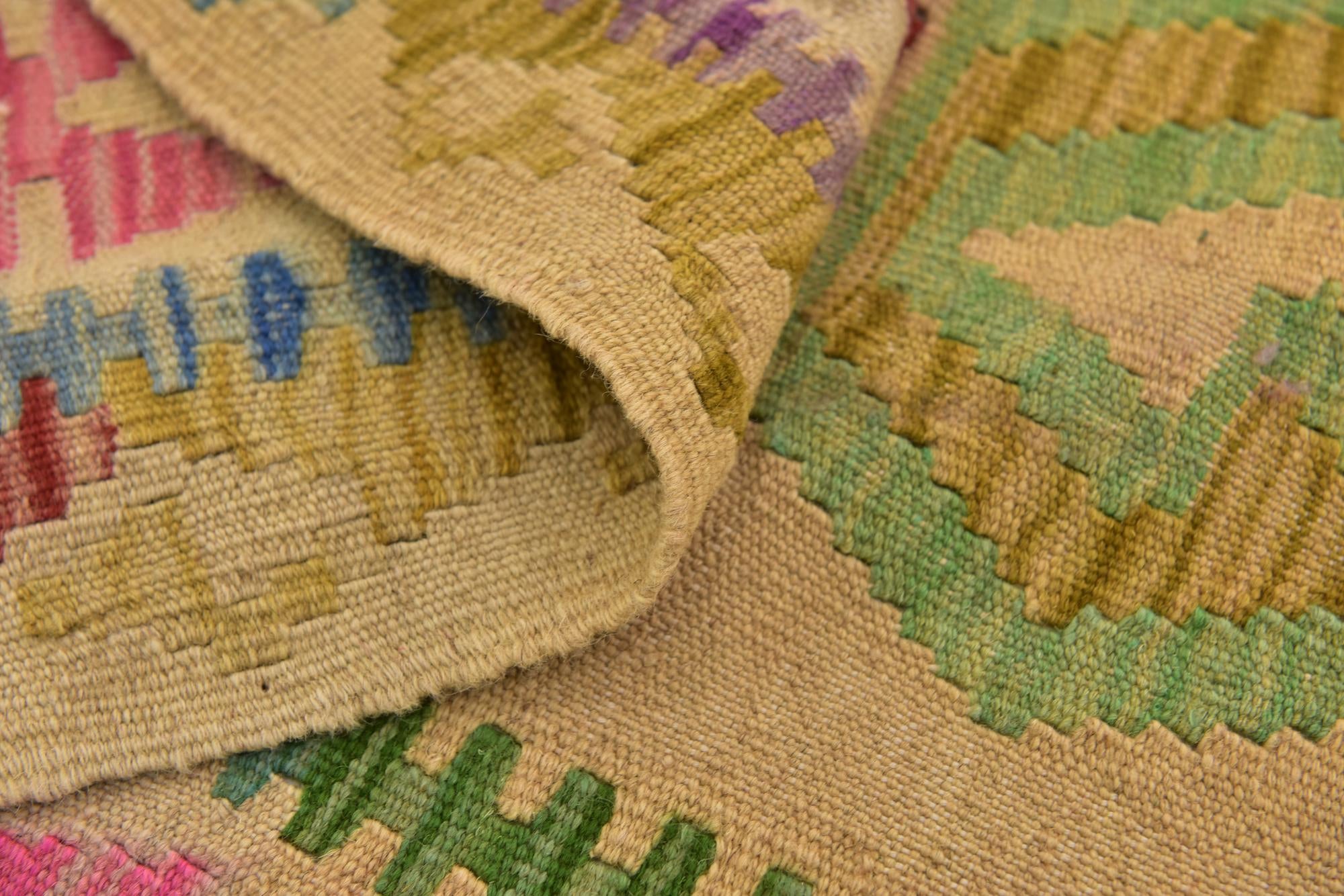 4' 9 x 6' 7 Hand Woven Kilim Maymana Wool Rug