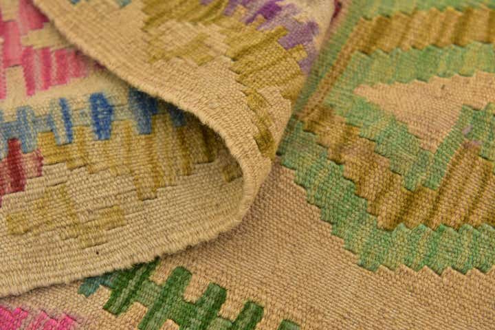 4' 9 x 6' 7 Hand Woven Kilim Maymana Wool Rug