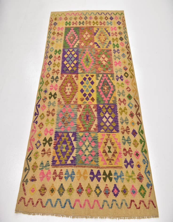 Detail image of 4' 9 x 6' 7 Hand Woven Kilim Maymana Wool Rug