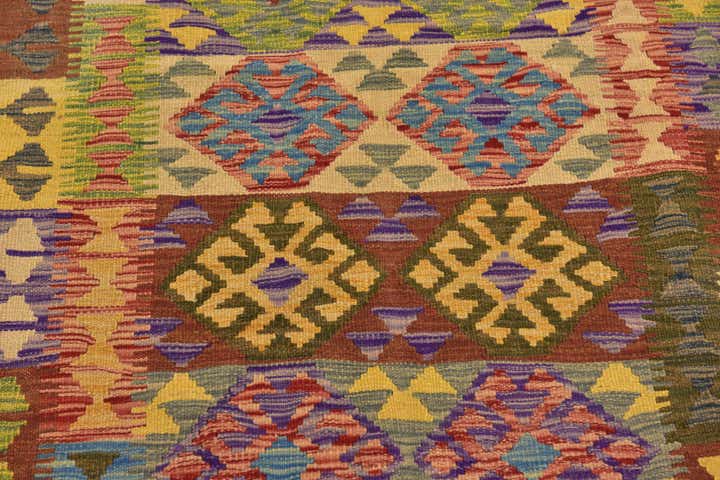 4' 10 x 6' 5 Hand Woven Kilim Maymana Wool Rug
