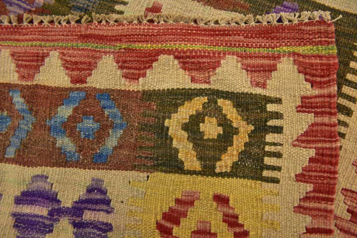 4' 10 x 6' 5 Hand Woven Kilim Maymana Wool Rug