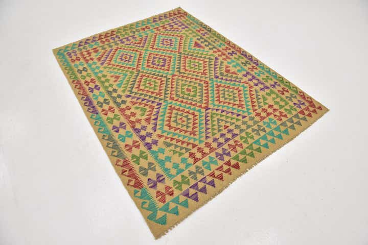 4' 10 x 6' 4 Hand Woven Kilim Maymana Wool Rug
