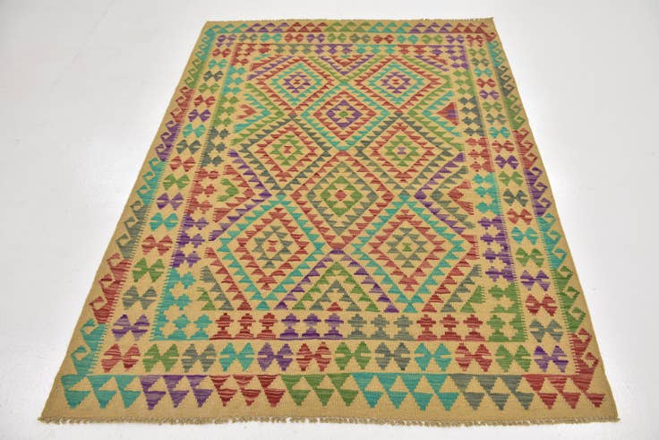 Detail image of 4' 10 x 6' 4 Hand Woven Kilim Maymana Wool Rug