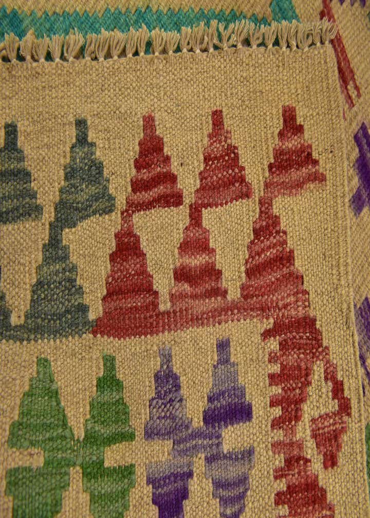 4' 10 x 6' 4 Hand Woven Kilim Maymana Wool Rug