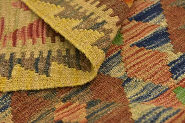 5' x 6' 10 Hand Woven Kilim Maymana Wool Rug