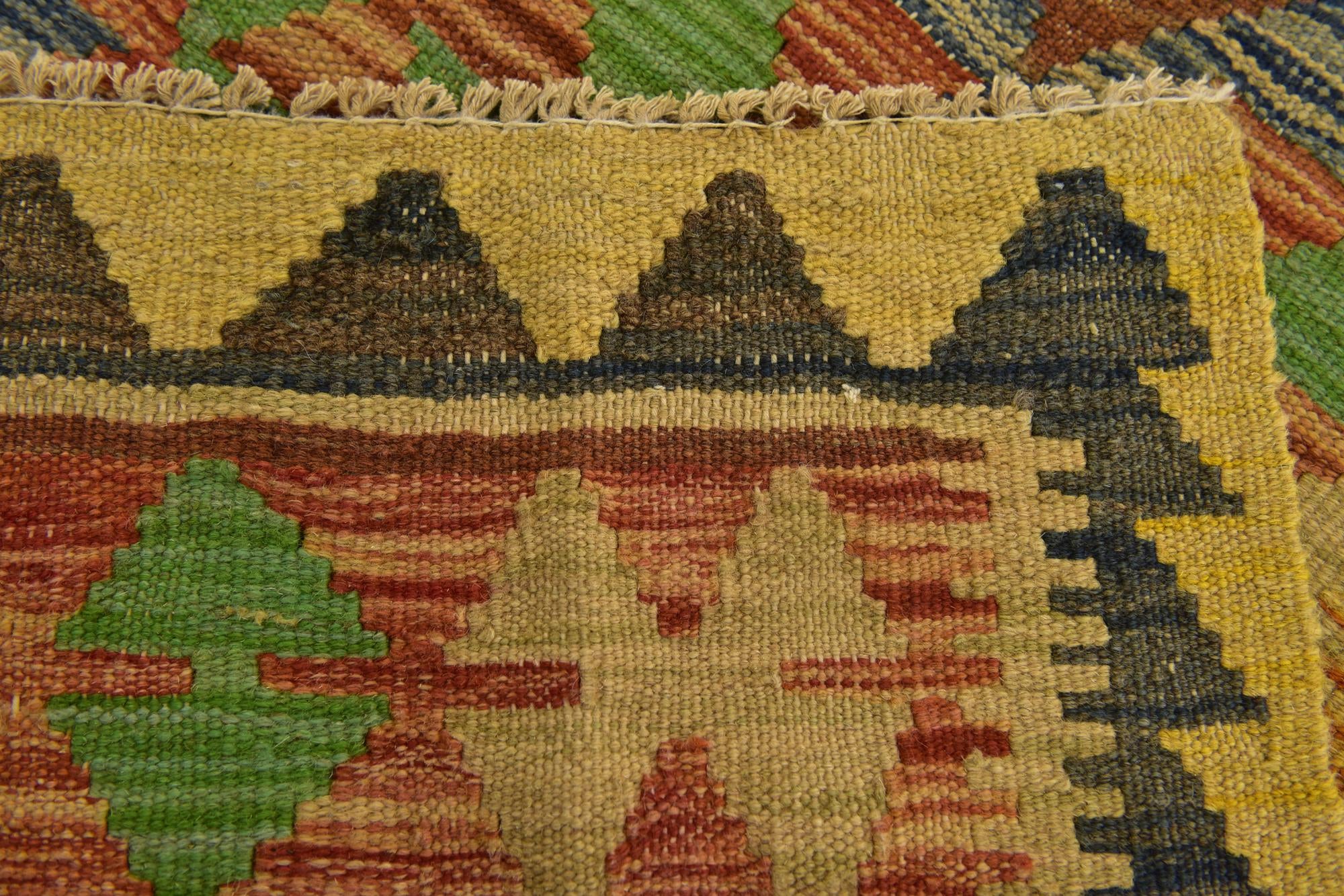 5' x 6' 10 Hand Woven Kilim Maymana Wool Rug
