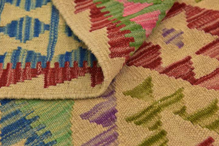 4' 10 x 6' 5 Hand Woven Kilim Maymana Wool Rug