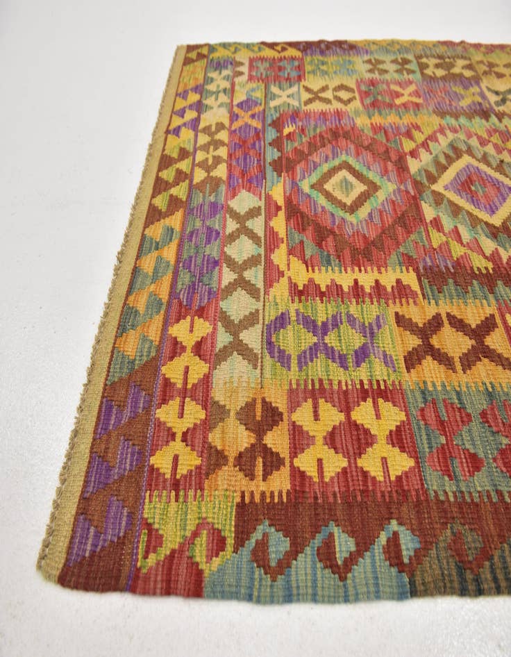 Detail image of 3' 7 x 6' 5 Hand Woven Kilim Maymana Wool Rug