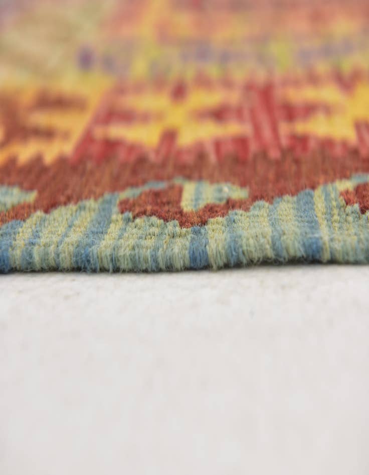 Detail image of 3' 7 x 6' 5 Hand Woven Kilim Maymana Wool Rug