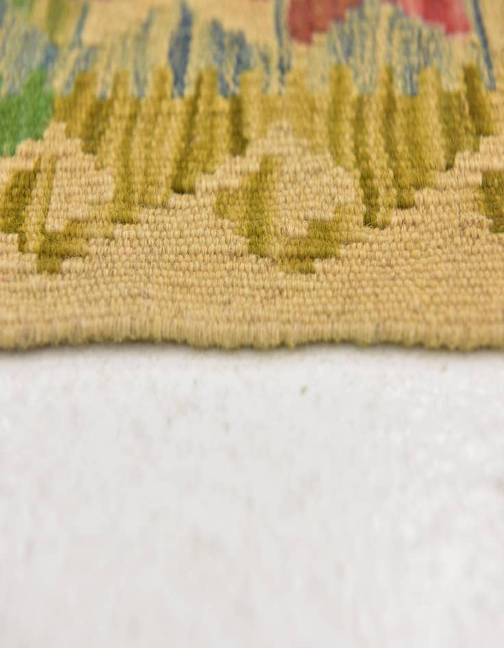 Detail image of 3' 3 x 6' 3  Hand Woven Kilim Maymana Wool Rug