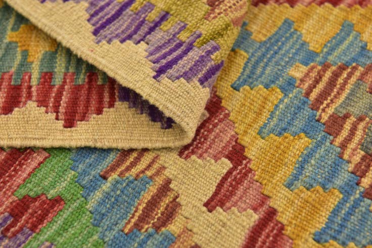 Detail image of 3' 6 x 6' 5 Hand Woven Kilim Maymana Wool Rug