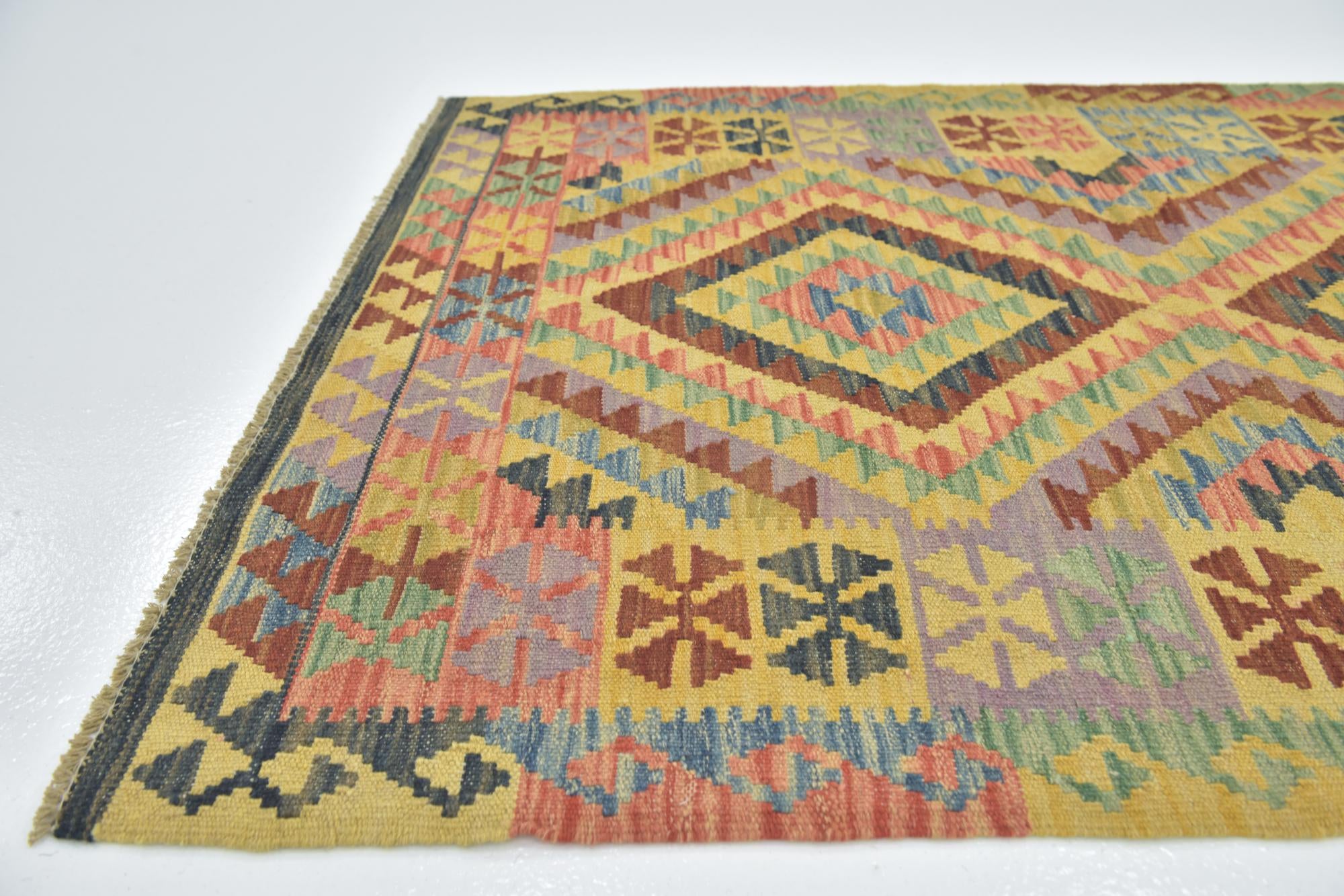 3' 4 x 4' 10 Hand Woven Kilim Maymana Wool Rug