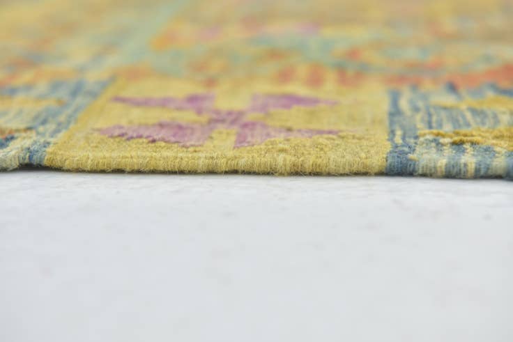 Detail image of 3' 3 x 4' 9 Hand Woven Kilim Maymana Wool Rug