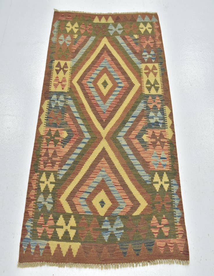 Detail image of 3' 2 x 4'  Hand Woven Kilim Maymana Wool Rug