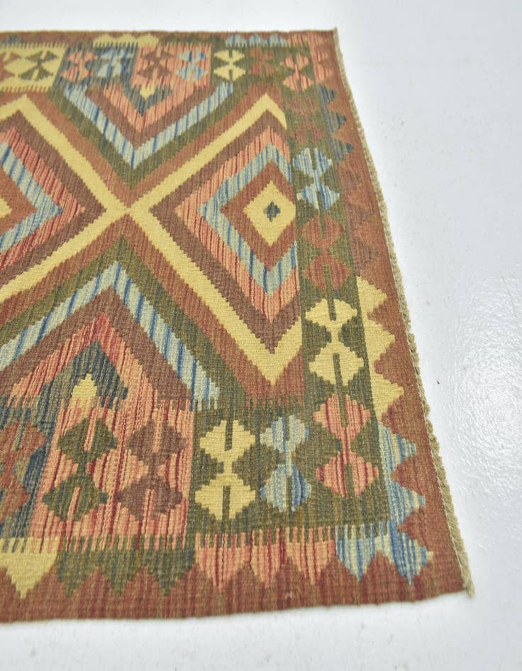 Detail image of 3' 2 x 4'  Hand Woven Kilim Maymana Wool Rug
