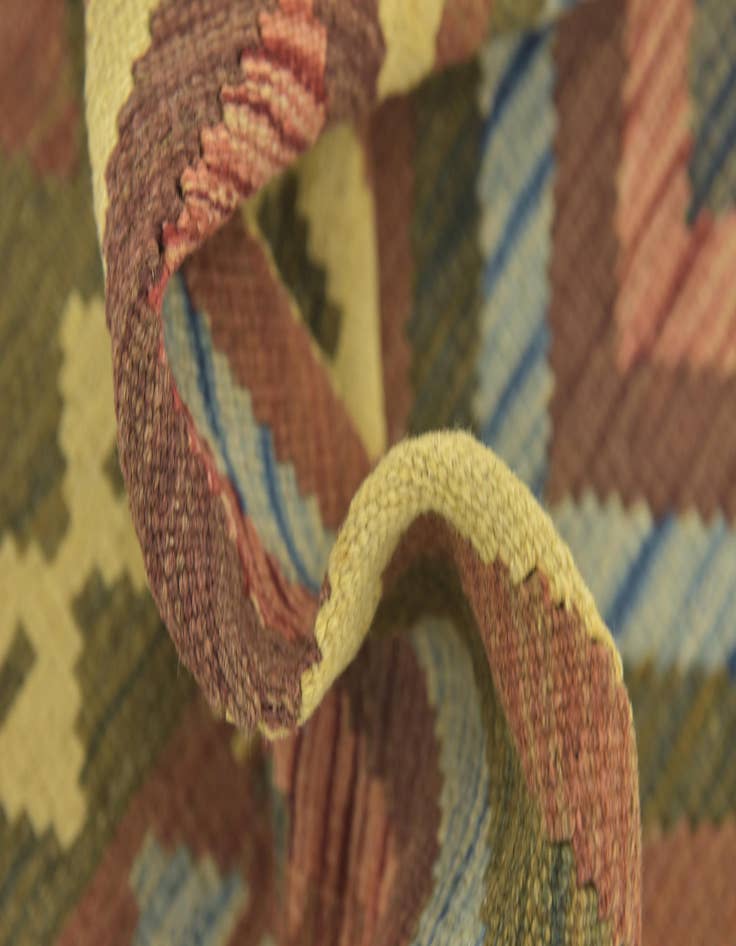 Detail image of 3' 2 x 4'  Hand Woven Kilim Maymana Wool Rug