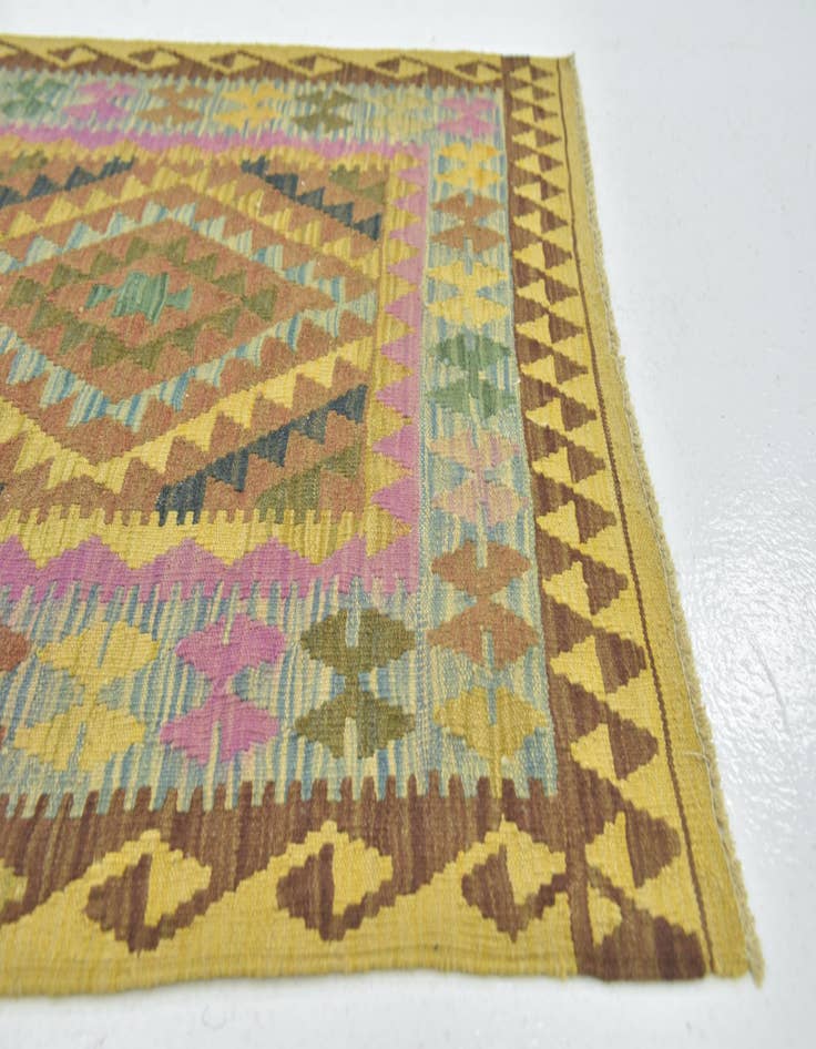Detail image of 3' 3 x 4' 10  Hand Woven Kilim Maymana Wool Rug