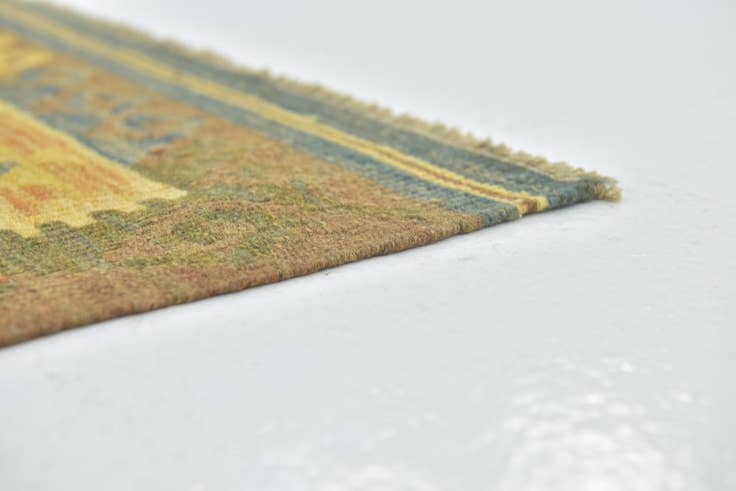 Detail image of 3' 3 x 4' 9 Hand Woven Kilim Maymana Wool Rug