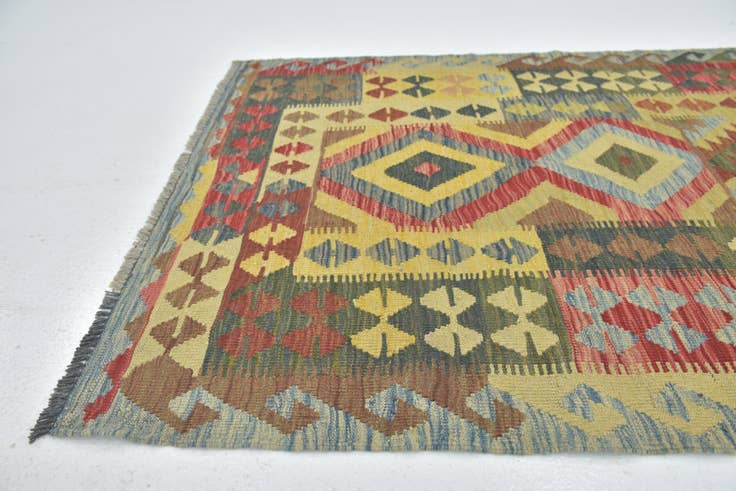 Detail image of 3' 9 x 5' 2 Hand Woven Kilim Maymana Wool Rug