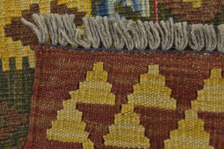 5' 2 x 6' 7 Hand Woven Kilim Maymana Wool Rug