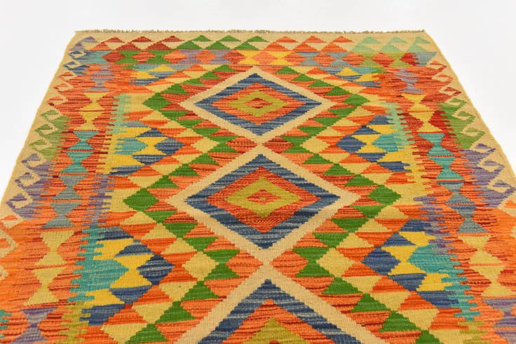 Detail image of 3' 6 x 4' 7 Hand Woven Kilim Maymana Wool Rug