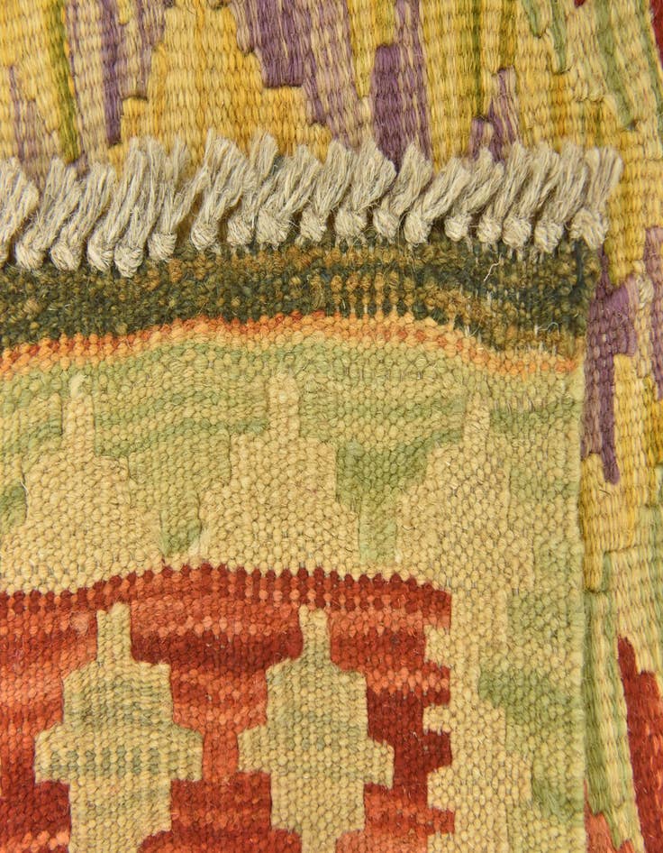 Detail image of 2' 9 x 4' 5  Hand Woven Kilim Maymana Wool Rug