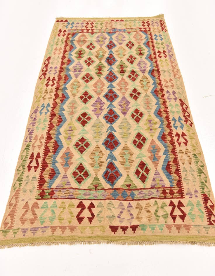 Detail image of 5' x 6' 6  Hand Woven Kilim Maymana Wool Rug