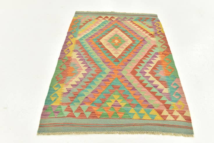 Detail image of 2' 9 x 4' 6 Hand Woven Kilim Maymana Wool Rug