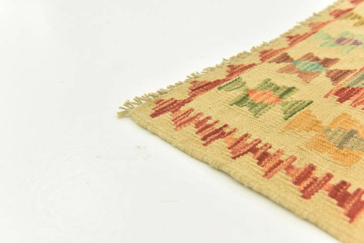 Detail image of 3' 4 x 4' 10 Hand Woven Kilim Maymana Wool Rug