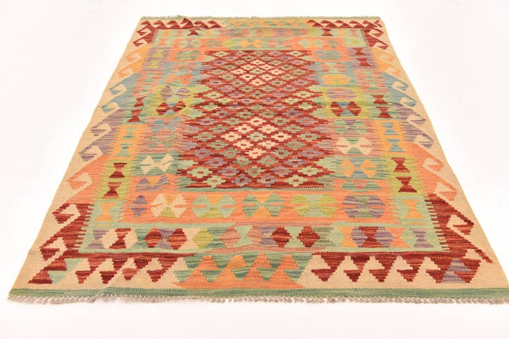 Detail image of 4' 1 x 5' 10 Hand Woven Kilim Maymana Wool Rug