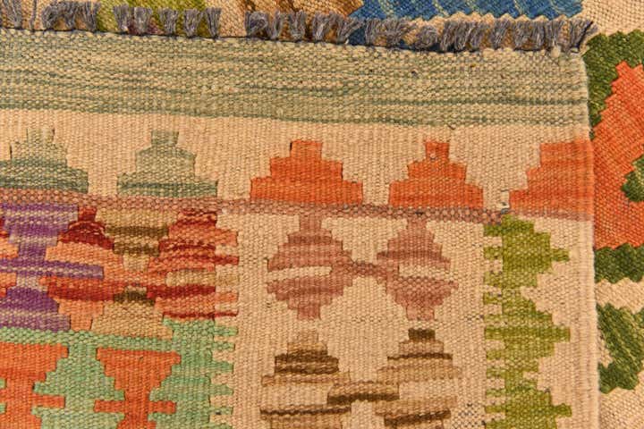 4' x 5' 6 Hand Woven Kilim Maymana Wool Rug