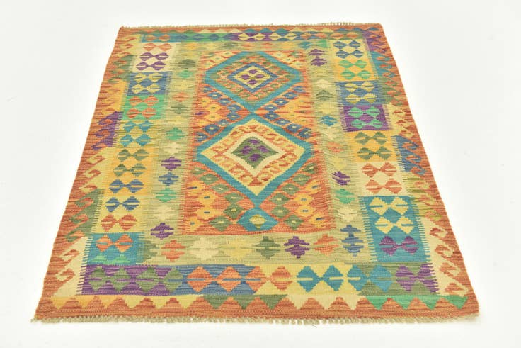 Detail image of 3' 6 x 5' Hand Woven Kilim Maymana Wool Rug