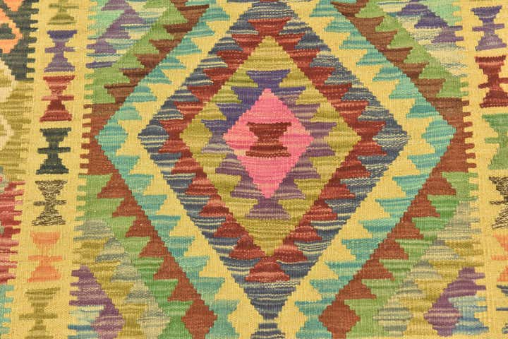 2' 9 x 4' Hand Woven Kilim Maymana Wool Rug