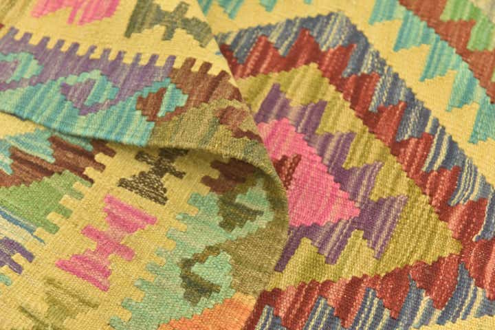 2' 9 x 4' Hand Woven Kilim Maymana Wool Rug