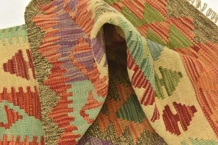 4' 1 x 5' 9 Hand Woven Kilim Maymana Wool Rug