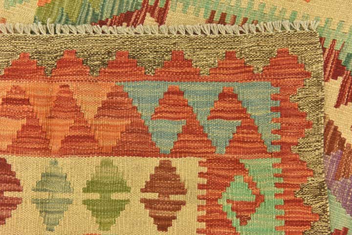 4' 1 x 5' 9 Hand Woven Kilim Maymana Wool Rug