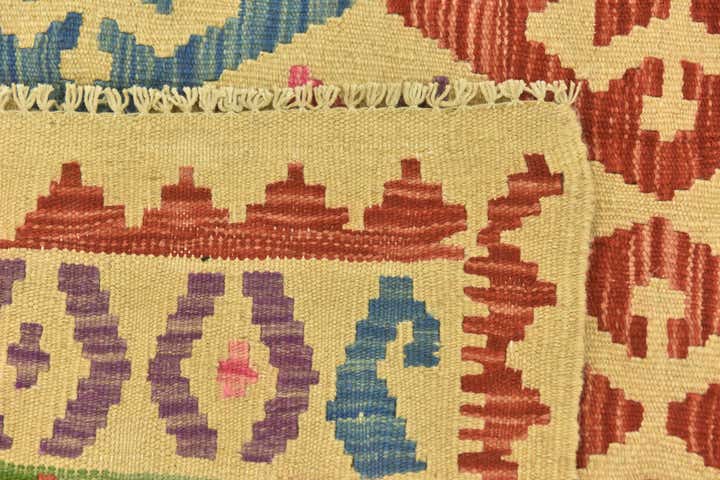 5' x 6' 9 Hand Woven Kilim Maymana Wool Rug