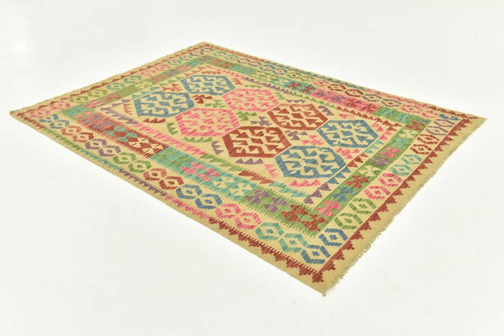 Detail image of 5' x 6' 9 Hand Woven Kilim Maymana Wool Rug