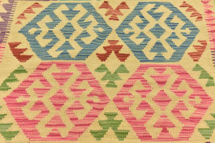 5' x 6' 9 Hand Woven Kilim Maymana Wool Rug