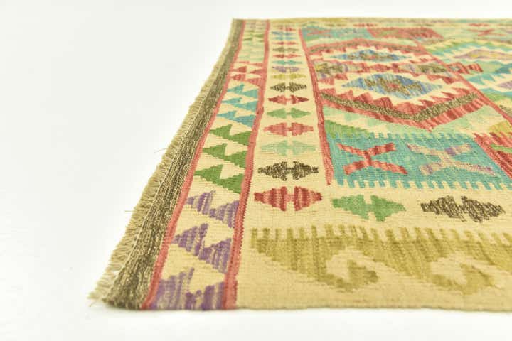 4' 10 x 6' 6 Hand Woven Kilim Maymana Wool Rug