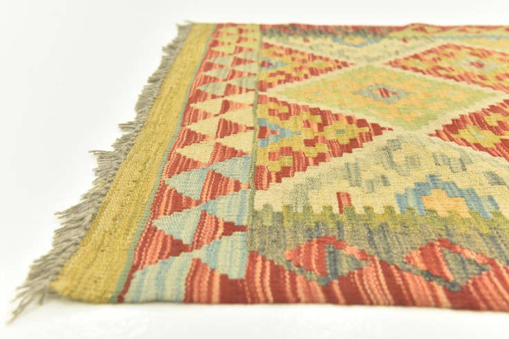 Detail image of 2' 9 x 4' 3 Hand Woven Kilim Maymana Wool Rug