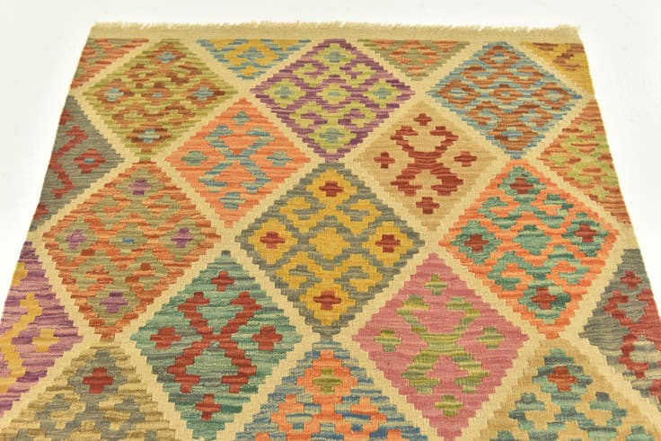 Detail image of 3' 7 x 5' 1 Hand Woven Kilim Maymana Wool Rug